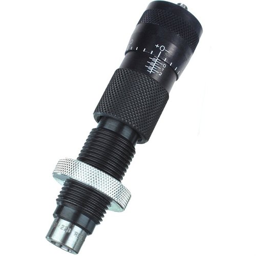 Forster ULTRA™ Micrometer Seater Die 260 Remington tarjoaa tarkkaa patruunan syvyyden säätöä 0.0005 - 0.001 tuuman välein, helpottaen ammusten hienosäätöä.