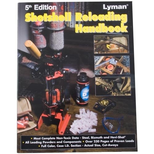 Lymanin 5. painoksen Shotshell Reloading Manual tarjoaa kattavat lataustiedot, mukaan lukien ei-myrkylliset kuulat ja yksityiskohtaiset kaaviot, yli 230 sivua.