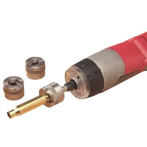 Tutustu DELUXE CASEHOLDER AND DRIVER SET:iin, joka nopeuttaa kaulusjyrsintäprosessia! 🔧 Ruostumattomasta teräksestä valmistettu, yhteensopiva hylsynpitimien kanssa.