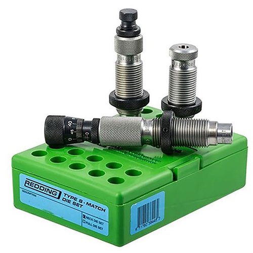TYPE S Match Bushing Neck Die Set 6.5 Grendel sisältää Type S Bushing Neck Sizing Die, Body Die ja Competition Seating Die, tarjoten tarkkuutta ja luotettavuutta.