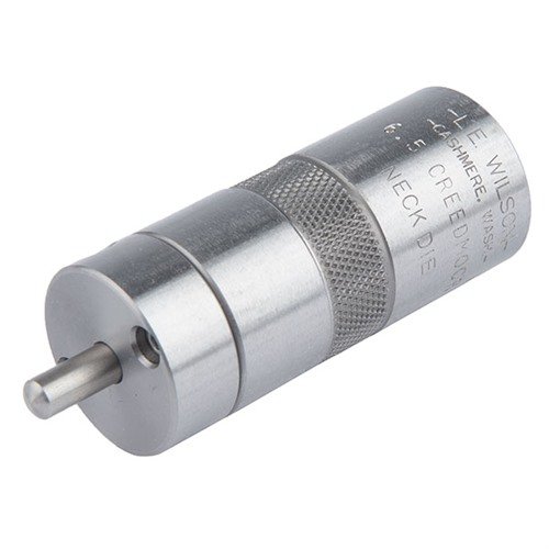 L.E. WILSONin 6.5MM CREEDMOOR bushing neck sizing die mahdollistaa tarkasti säädettävän kauluksen koon, parantaen keskeisyyttä ja pidentäen messingin käyttöikää.