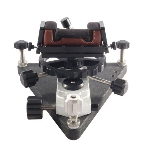 SINCLAIR Competition Shooting Rest on erinomainen, 30 lbs painava, ambidextraalinen ammunta-alusta, jossa on helppo windage-säätö ja kestävä rakenne.