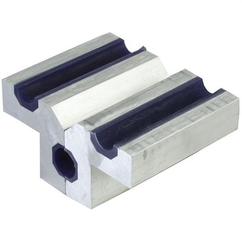 SCG AR-15/M16 ACCU-GRIP BARREL VISE JAWS tarjoavat erinomaisen pidon ja suojaavat putkia naarmuilta, sopien sekä normaaleille että raskaille putkille.