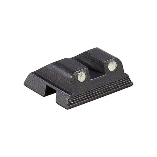 REAR SIGHT WHITE DOT C&D, korkeus 7.7, tarjoaa tarkkuutta ja nopeaa kohdistamista PX4-pistooliin, parantaen ampumakokemustasi.