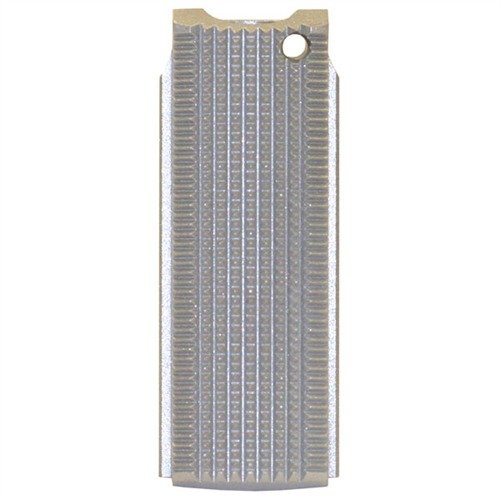 Wilson Combatin 1911 Mainspring Housing tarjoaa syvällä uurrettua pintaa, joka takaa tukevan otteen ja vakaan laukaisun 1911 Auto -aseelle.